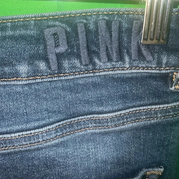 PINK Victoria Secret Denim Shorts size 8 - Picture 3 of 5